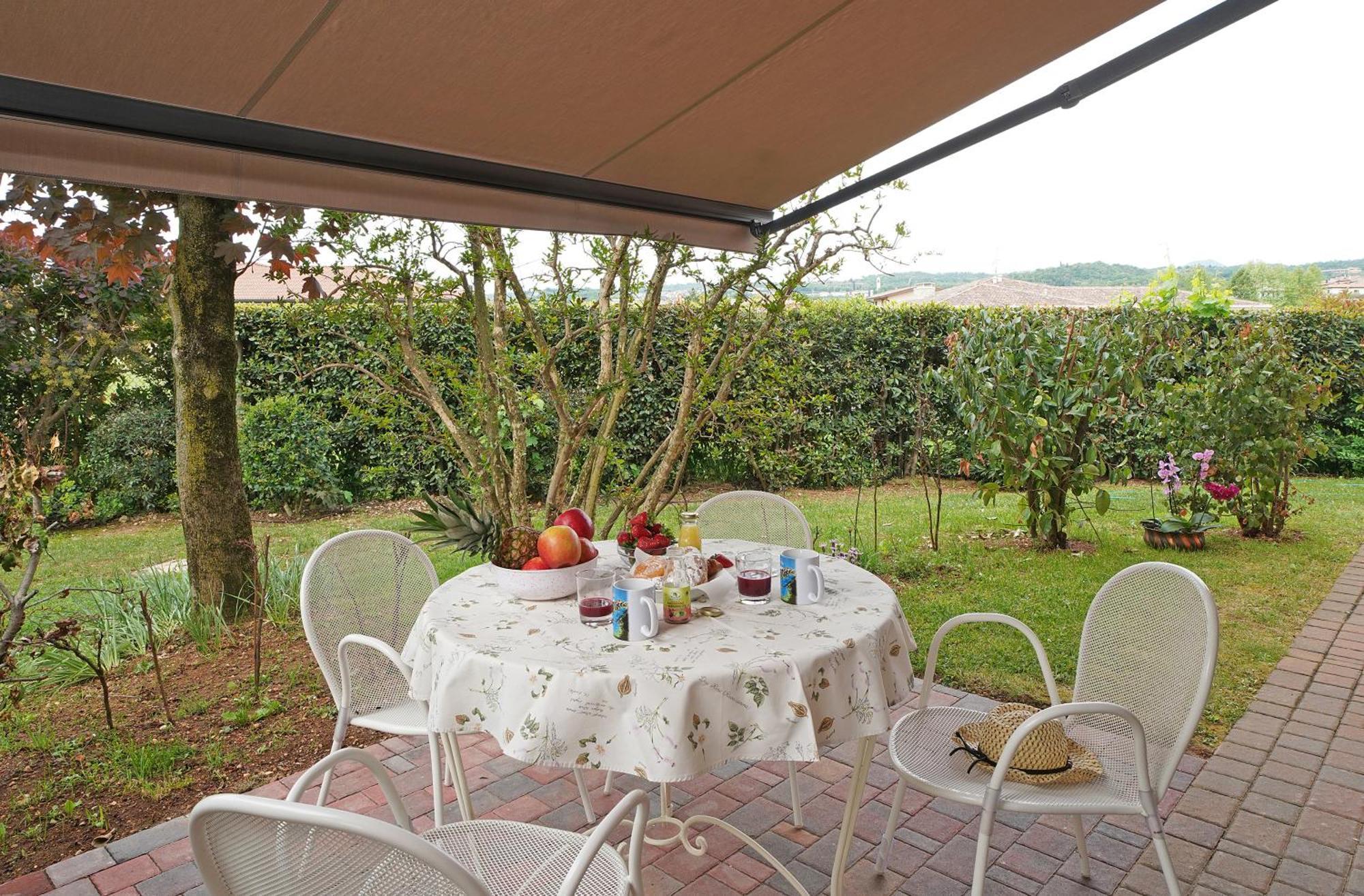 Residence Il Melograno Manerba del Garda Room photo