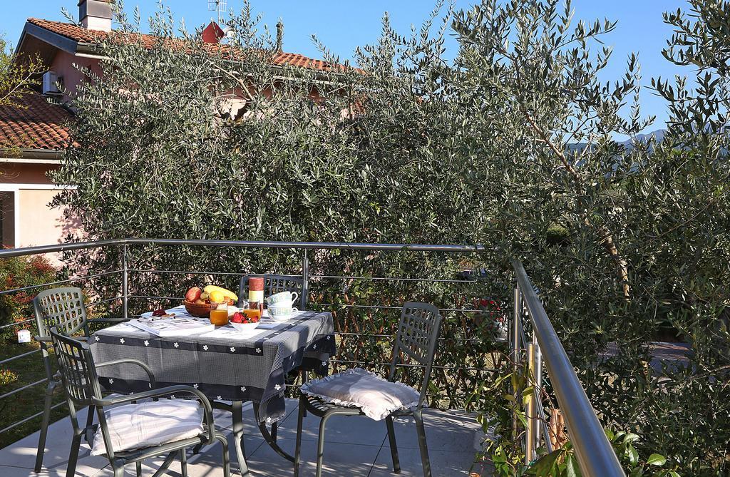 Residence Il Melograno Manerba del Garda Exterior photo